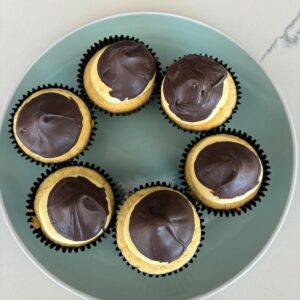 Boston Cream Pie Cupcakes